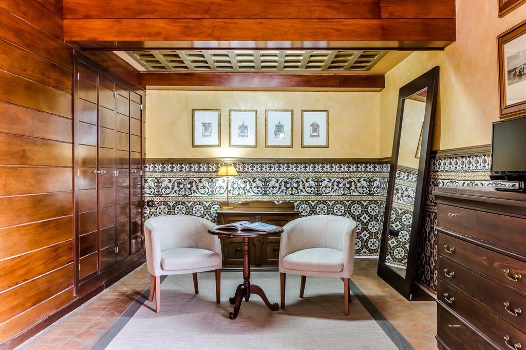 Hospederia Palacio Papa Luna Illueca Dış mekan fotoğraf